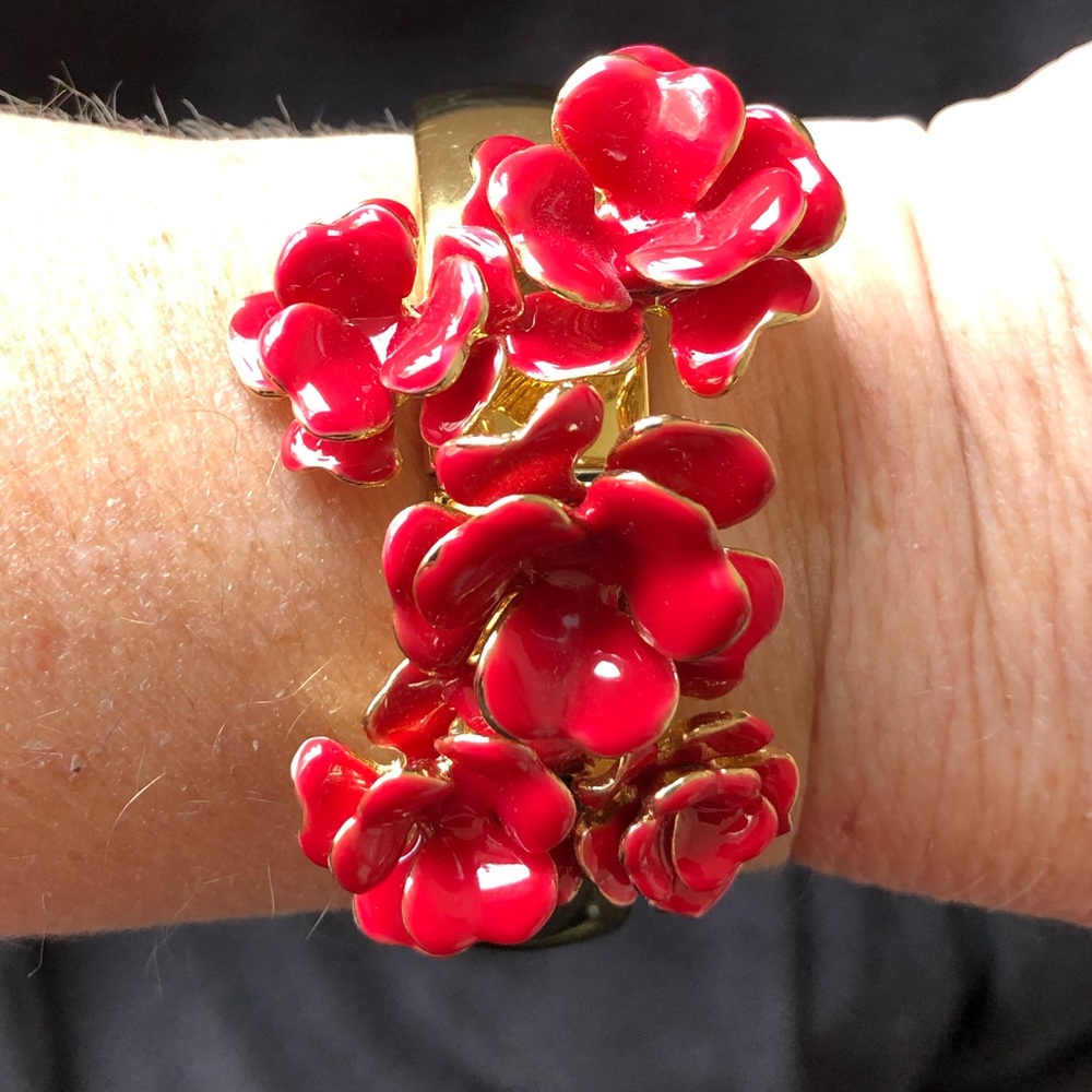 Gold Tone Bracelet